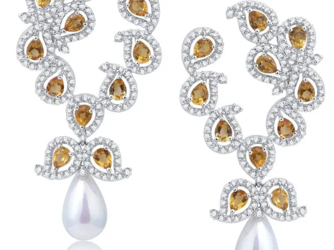 Jewelry Photography Tips at Home – Lighting, Camera Settings & Editing Guide | Clipp Asia
